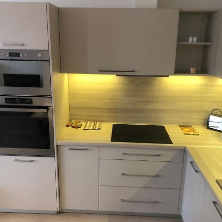 Diamond Apartman เดเบรตเซน ภายนอก รูปภาพ