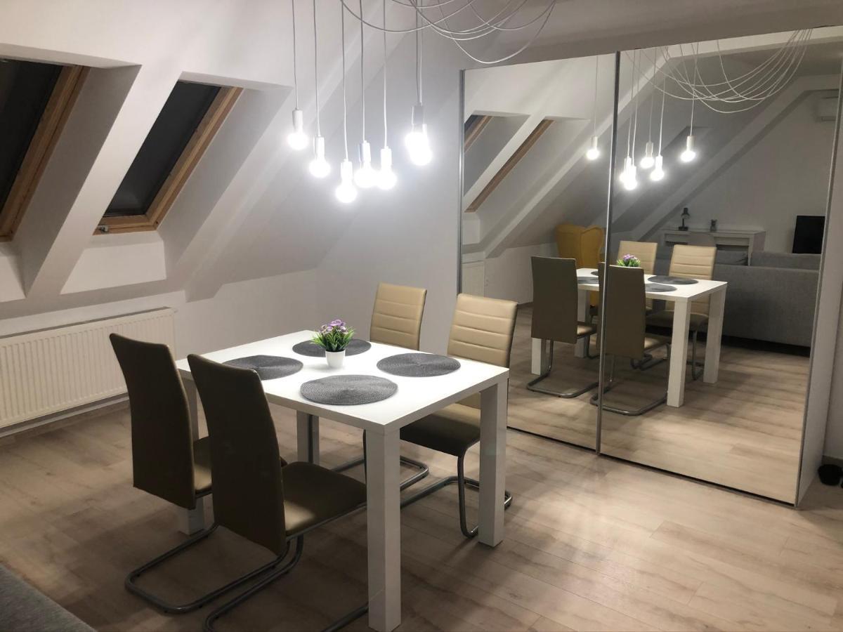 Diamond Apartman เดเบรตเซน ภายนอก รูปภาพ